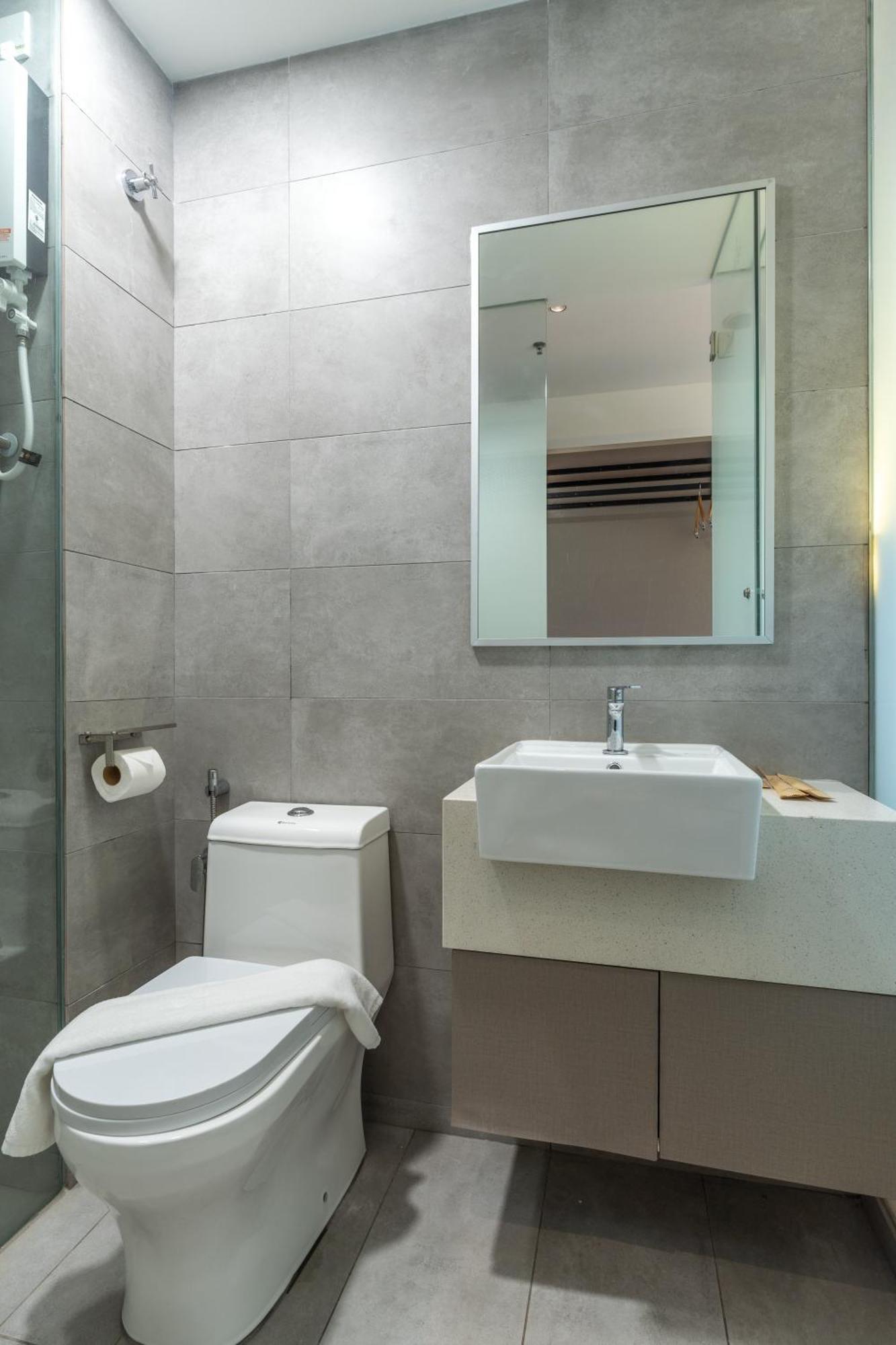 Upper Hotel Suites Kl Sentral 쿠알라룸푸르 외부 사진